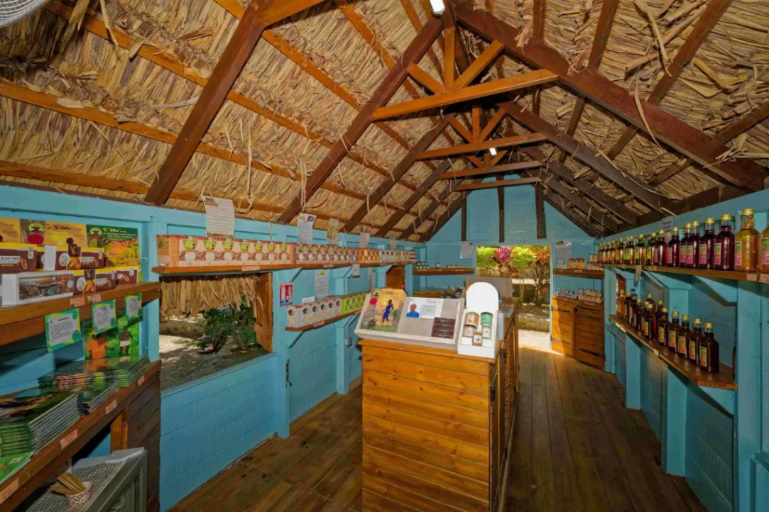 Boutique Ti Gilbé à La Savane des Esclaves en Martinique