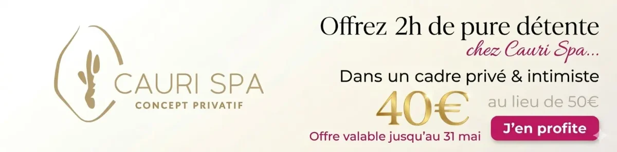 Soin massage relaxant à l’huile au Cauri Spa en Martinique, expérience bien-être en spa privatif.